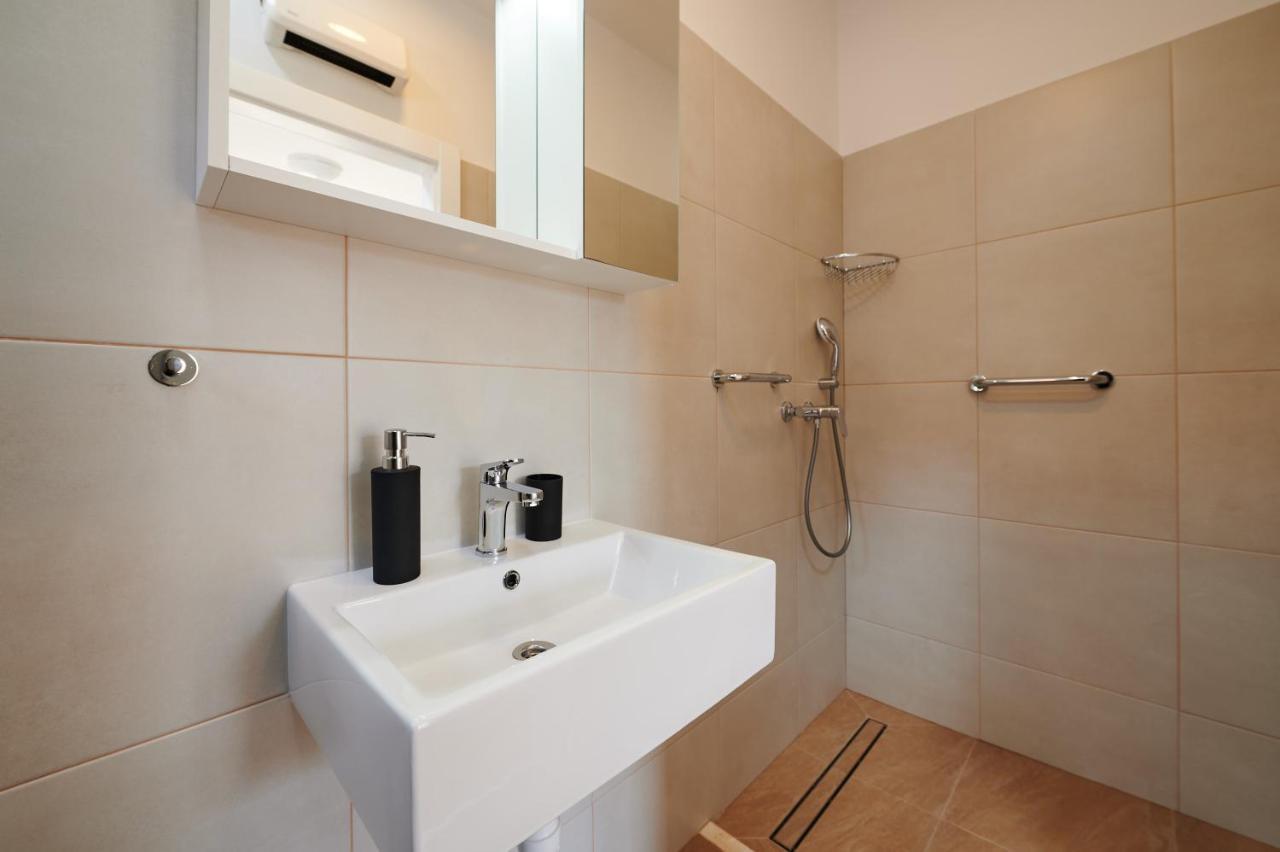 Apartmani Draga Trogir Eksteriør billede