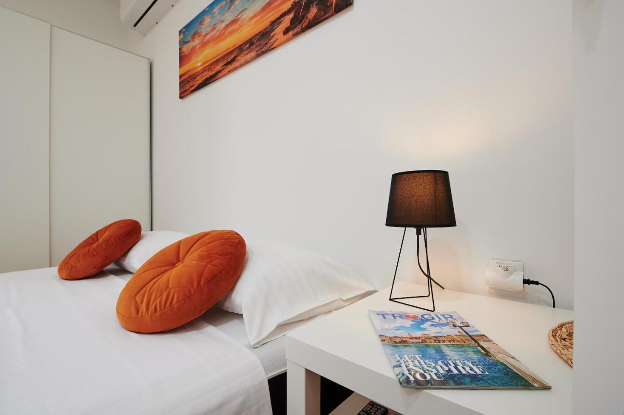 Apartmani Draga Trogir Eksteriør billede